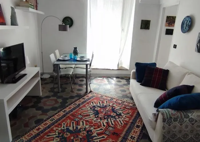 Ideale Per Escursionisti, A Pochi Minuti Dal Mare E Dalle Falesie- Casa Celeste