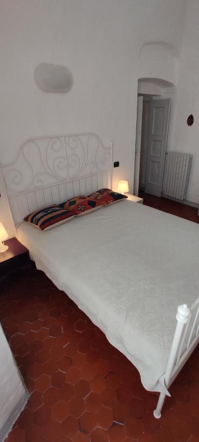 Ferienhaus Ideale Per Escursionisti, A Pochi Minuti Dal Mare E Dalle Falesie- Casa Celeste